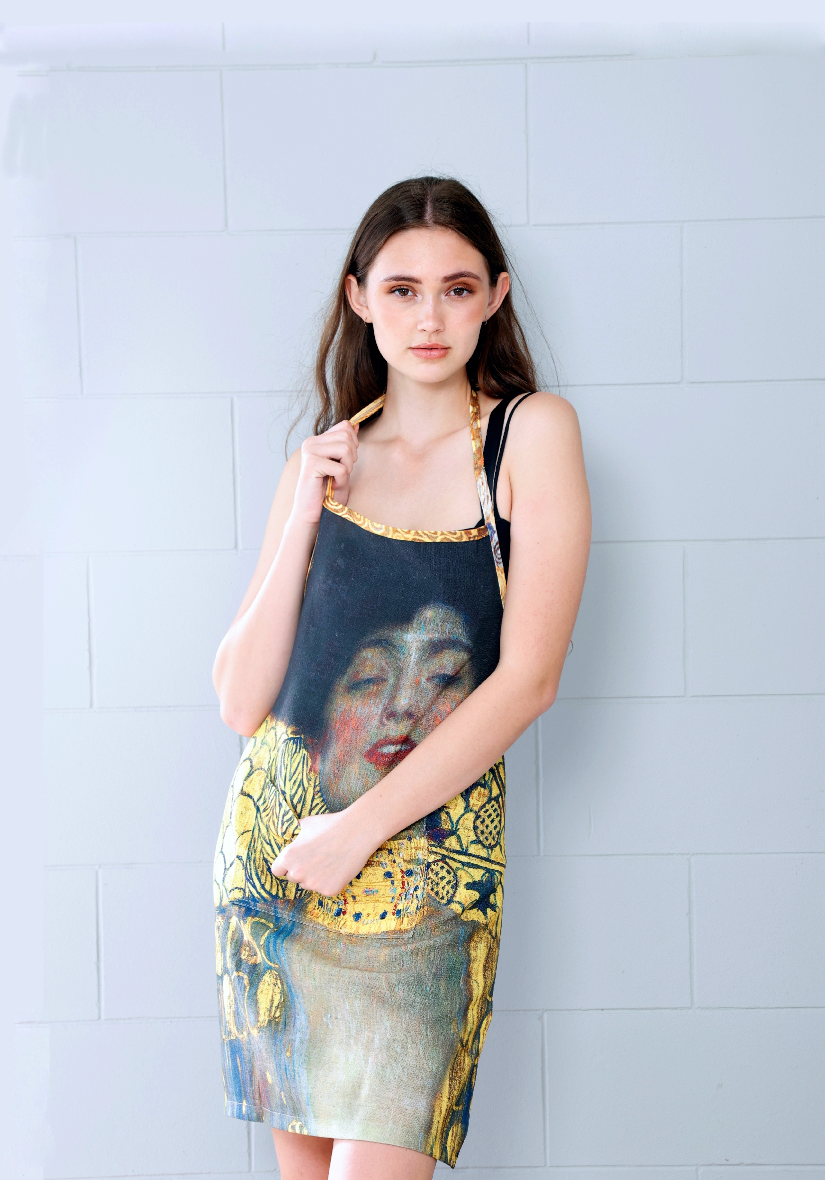 Gustav Klimt Apron Judith - Image 2